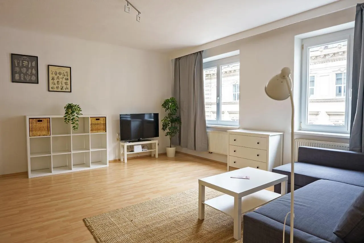 Vienna City Apartment Schottentor
